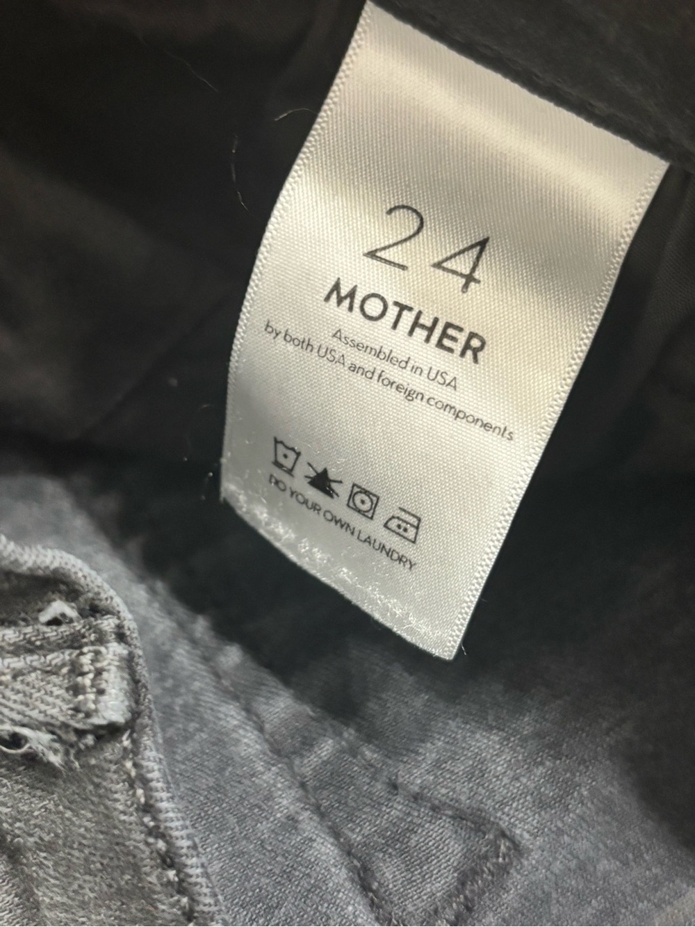 MOTHER The Hustler Ankle Fray Gray Jeans - Not Guilty (Size 24) - Picture 4 of 5